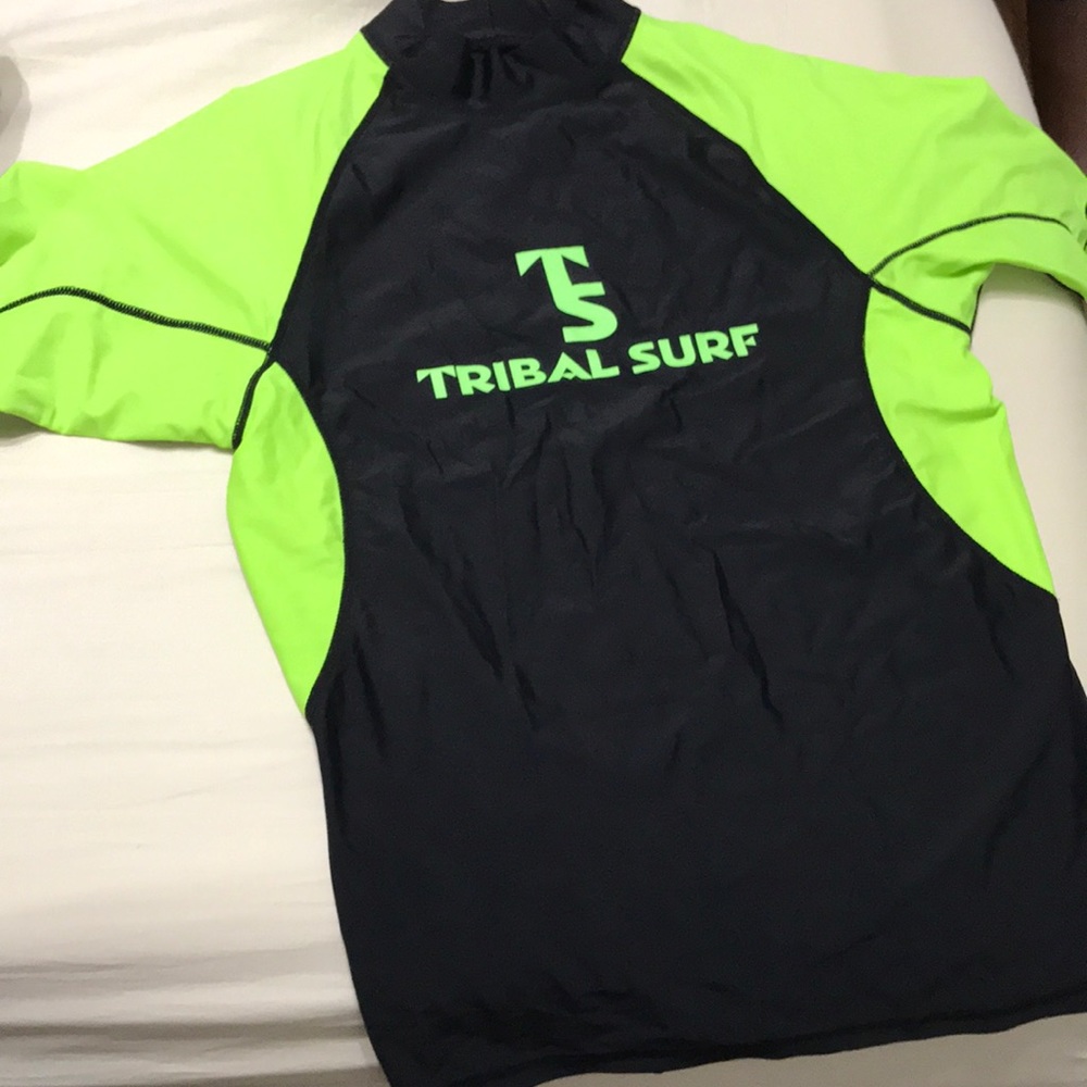 Surf shirt